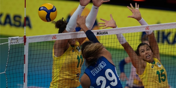 VNL: l'Italia strappa un set al Brasile