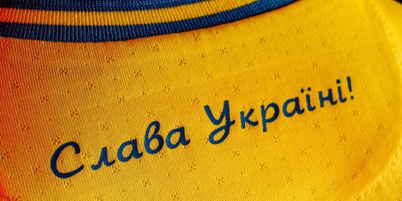Europei, Uefa impone all’Ucraina di cambiare maglia