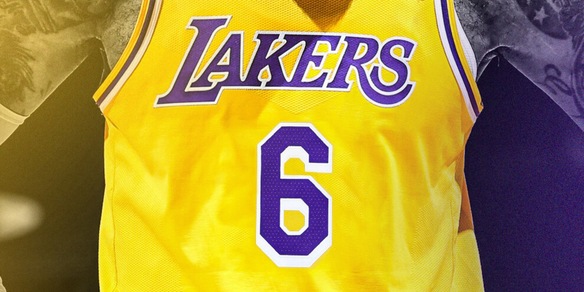 LeBron James, ufficiale: torna a vestire il numero 6!