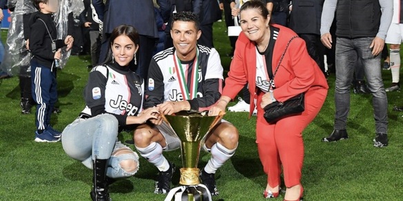 Juve, Cristiano Ronaldo e il futuro svelato da mamma Dolores