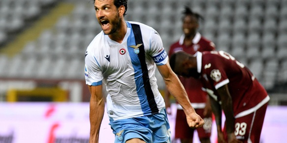 Lazio, il saluto di Parolo: "Resterò innamorato della maglia"