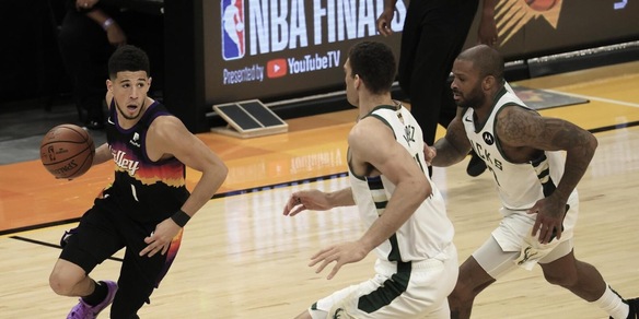 Finals Nba, Phoenix vince Gara 2 e allunga su Milwaukee