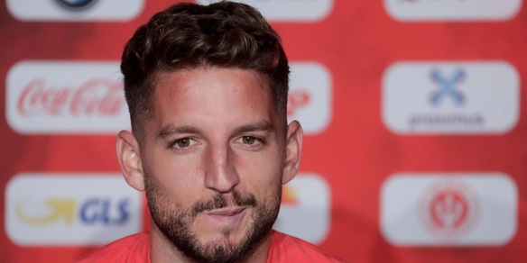 Napoli, Mertens festeggia le 100 presenze con il Belgio