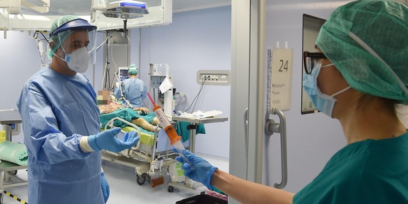 Coronavirus in Italia, crescono ancora i contagi: +3.127