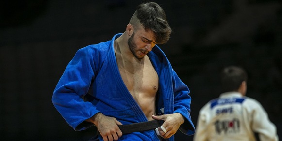 Fabio Basile contro Tokyo2020 a porte chiuse: "Una vergogna"