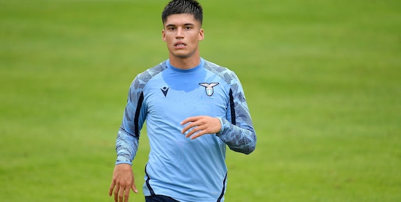 Lazio, Sarri porta Correa in Germania: tagliati Fares e Durmisi