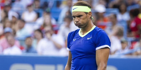 Rafa Nadal si ferma causa infortunio: non ci sarà a Toronto