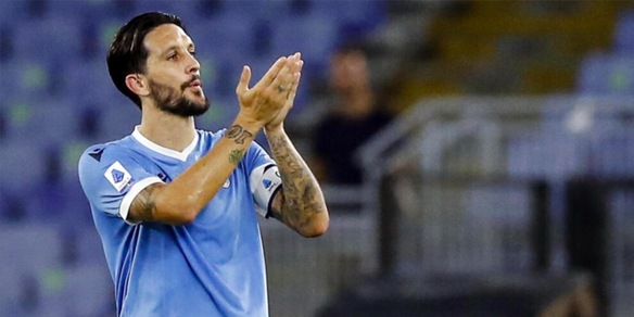 Lazio, Luis Alberto festeggia con i tifosi: "Mi siete mancati"