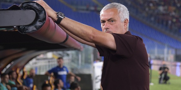 Mourinho: “Io un bugiardo su questa partita. La corsa? Oggi sono tornato bambino”