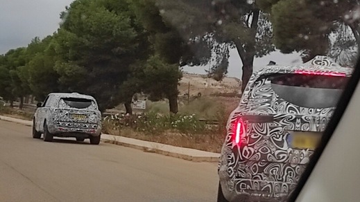 Nuova Range Rover 2022: foto spia scattate in Spagna