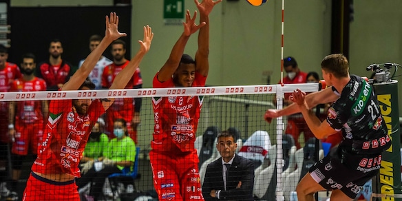 La Lube parte forte, espugnata Padova