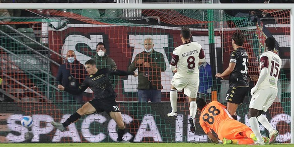 Venezia-Salernitana 1-2: Schiavone al 95' regala tre punti a Colantuono