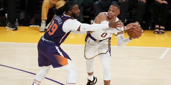 Nba, Lakers ko senza LeBron. Esordio vincente per Gallinari