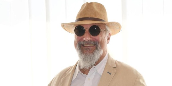 Eugenio Finardi, malore in aeroporto: "Salvato dal mio smartwatch"