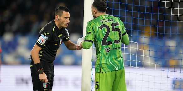 Moviola Napoli-Atalanta, Banti salva Mariani: il rigore non c'è