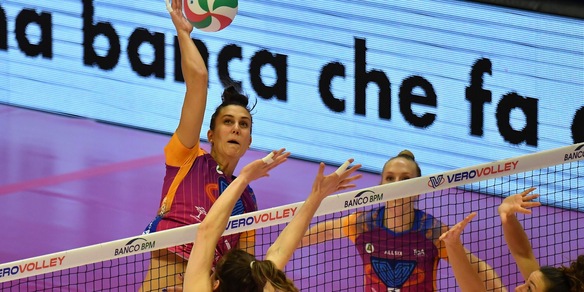 Monza supera Firenze, Roma lotta ma cede a Scandicci