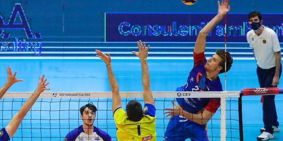 Cev Cup: Monza vola agli ottavi