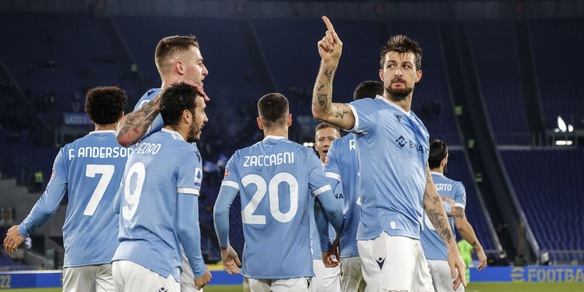 Serie A, Lazio-Genoa 3-1: in gol Pedro, Acerbi e Zaccagni. Sarri sorride