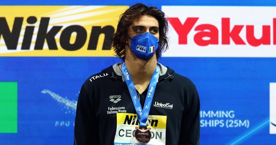 Nuoto, Mondiali vasca corta: Ceccon bronzo nei 100 dorso