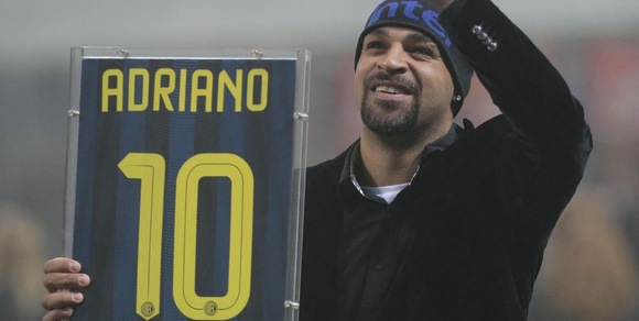 Calciomercato, nuova chance per Adriano? Il Boavista prova a ingaggiarlo