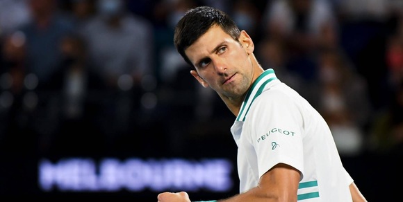 Australian Open, giallo Djokovic. Il governo: "Nessun trattamento di favore"