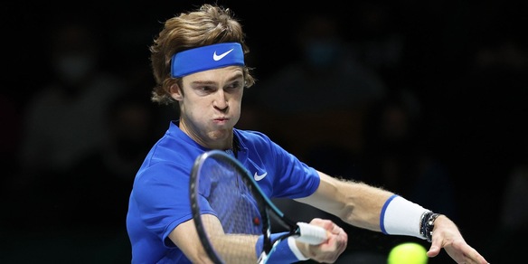 Tennis, Rublev è positivo al Covid: rischia di saltare gli Australian Open