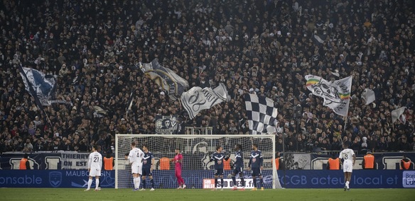 Covid, record Bordeaux: 21 assenti in Coppa. Chiesto rinvio con il Brest