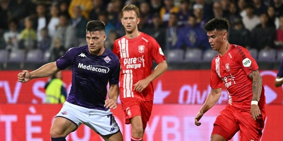 Pronostico Twente-Fiorentina, gara con quote equilibrate