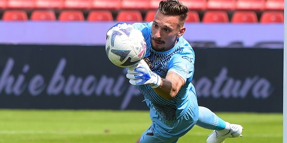 Cremonese, personalizzato per Radu e Chiriches