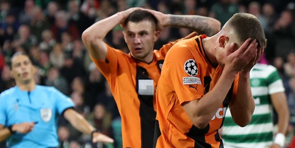 Celtic-Shakhtar: che errore Sikan, il gol sbagliato è da non credere! VIDEO