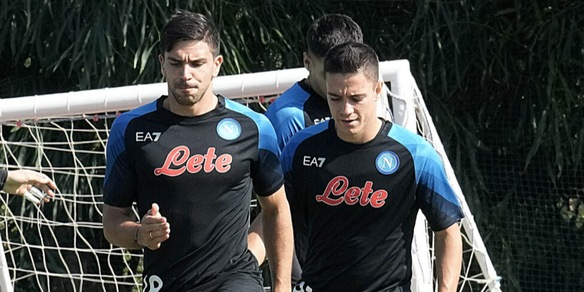 Raspadori e Simeone, a voi la Champions