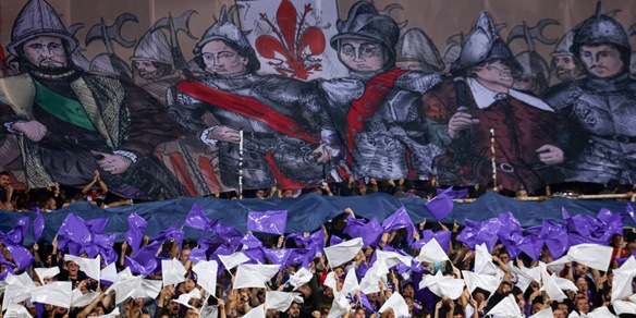 Firenze, il caos non si placa: indaga la procura