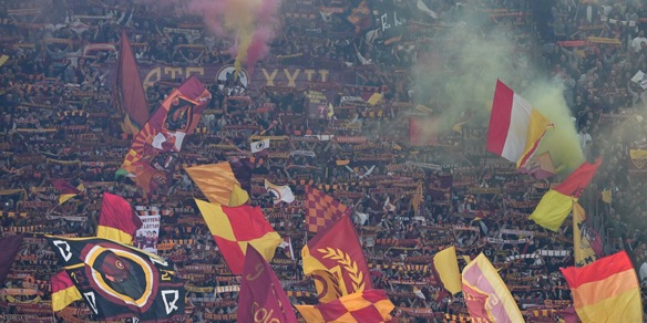 Anche con pioggia e freddo la Roma non è sola