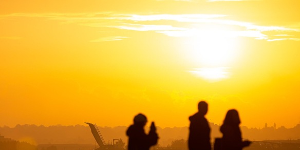 Via l'ora legale, torna l'ora solare: quando spostare le lancette