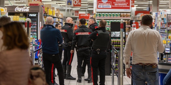 Parla l'accoltellatore di Pablo Mari e il killer di Assago: "Sono pazzo"