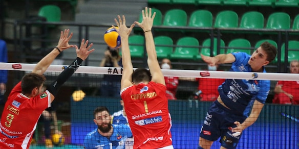 Nei tre anticipi del sabato vincono Grottazzolina, Cuneo e Vibo