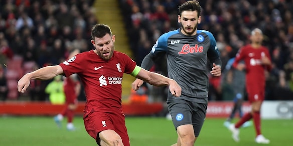 Napoli, prima sconfitta stagionale. Il Liverpool vince 2-0. Gol e highlights