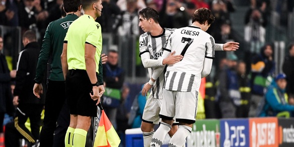 Juve, che gioia: 10 mesi dopo torna in campo Federico Chiesa. E arriva il boato