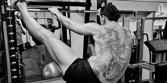 Milan, Ibrahimovic infiamma i tifosi sui social: "Aspettate"