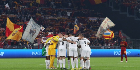 Roma, fischi di una parte dell'Olimpico a fine primo tempo