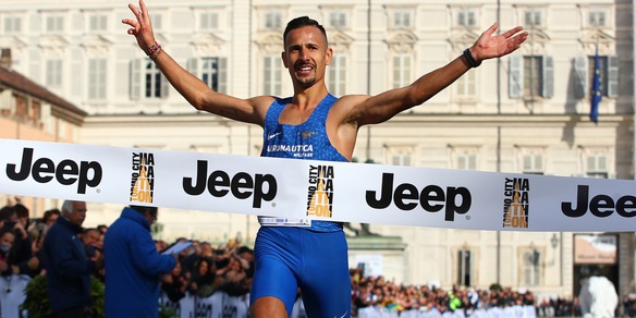 Giuseppe Gerratana vince Torino City Marathon, è speciale il suo compleanno