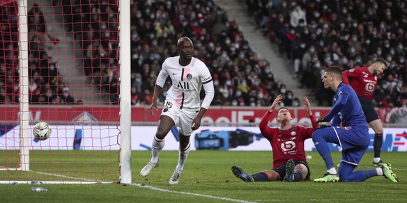 Ligue 1, il Psg vince e va in fuga. Marsiglia e Monaco tengono il passo