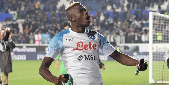 Napoli, niente vertigini. Lascia fare ancora a Osimhen
