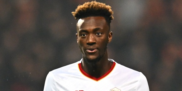 Sassuolo-Roma diretta 1-1: Pinamonti risponde ad Abraham