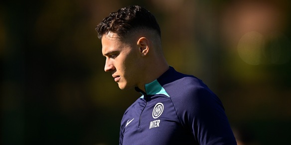 Asllani carica l'Albania: "Con l'Italia rendiamo felici i nostri tifosi"