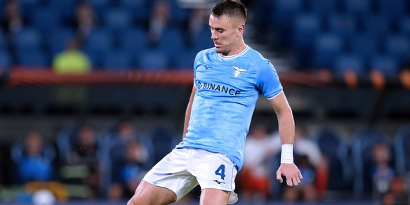 Lazio, Patric pensa già alla ripresa: il messaggio sui social