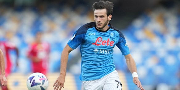 Kvaratskhelia il napoletano: prosegue l’operazione nuova casa