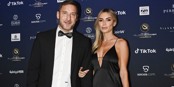 Totti e Noemi, ecco la prima uscita ufficiale a Dubai