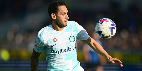 Inter, Calhanoglu: "Per lo Scudetto non ci siamo arresi"