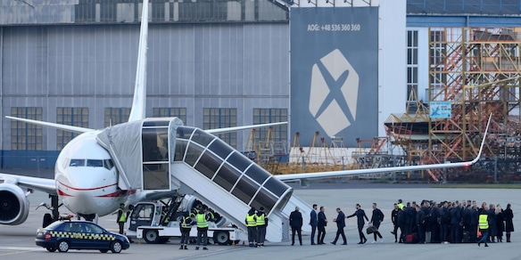 La Polonia vola in Qatar scortata dai caccia militari